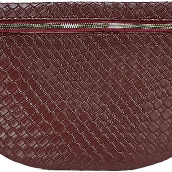 Wine Red Faux Woven Crossbody Bag with Adjustable Strap, Zipper Closure, 7.9 In - Picture 1 of 6